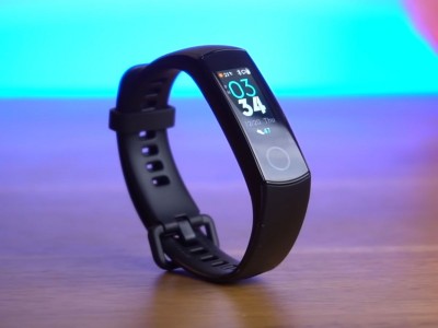 Huawei has announced a new fitness bracelet Honor Band 5